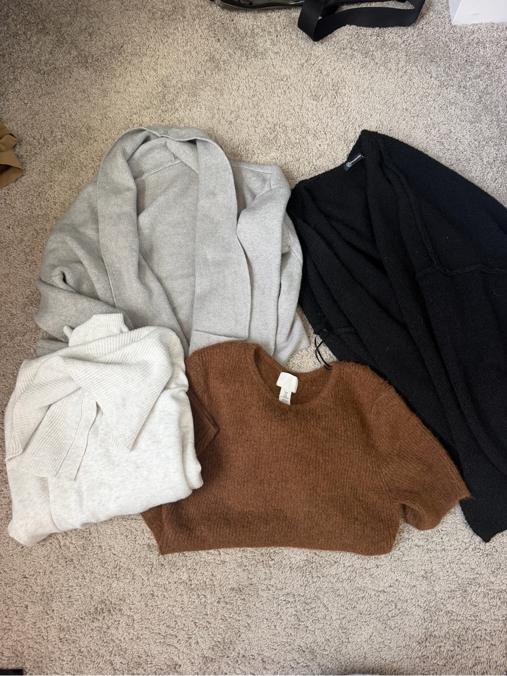 Women’s sweater bundle